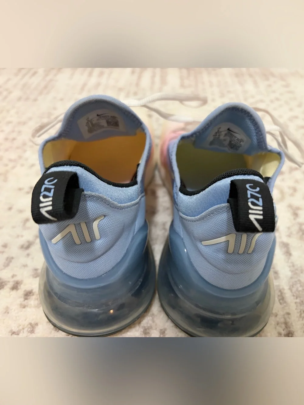Nike Air Max 270, Womens size 9